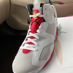 Meet your Posher, Jade